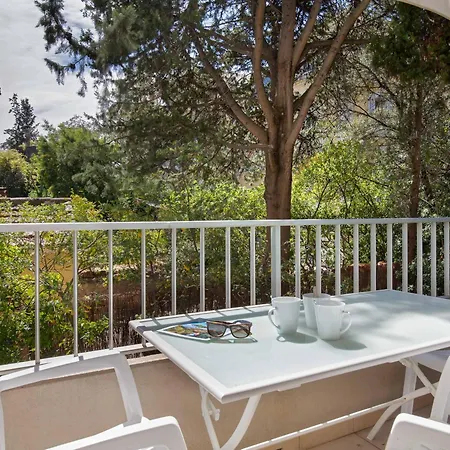 Ideal Centre-ville St-raphael, Climatise, Proche Et Commerces, Balcon, Wi-fi, Parking Optionnel - Fr-1-466a-35 Apartamento Saint-Raphaël