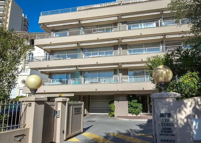 Ideal Centre-ville St-raphael, Climatise, Proche Et Commerces, Balcon, Wi-fi, Parking Optionnel - Fr-1-466a-35 Lejlighed *